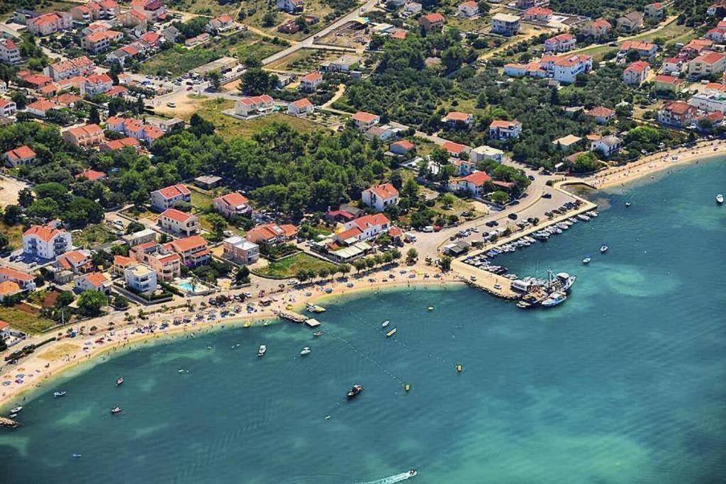 Apartma Leonardo