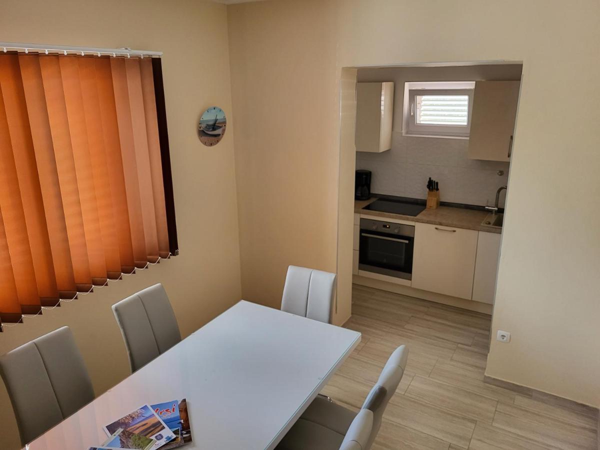 Leonardo Apartma