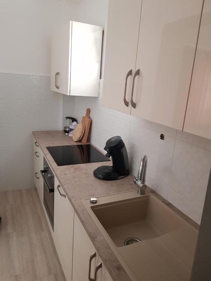 Apartma Leonardo Vrsi
