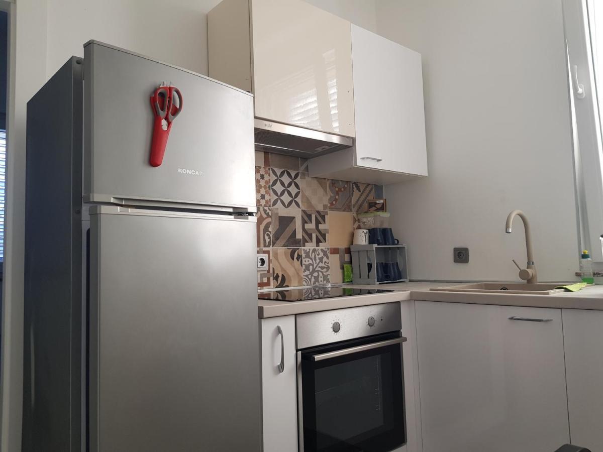 Apartma Leonardo Vrsi