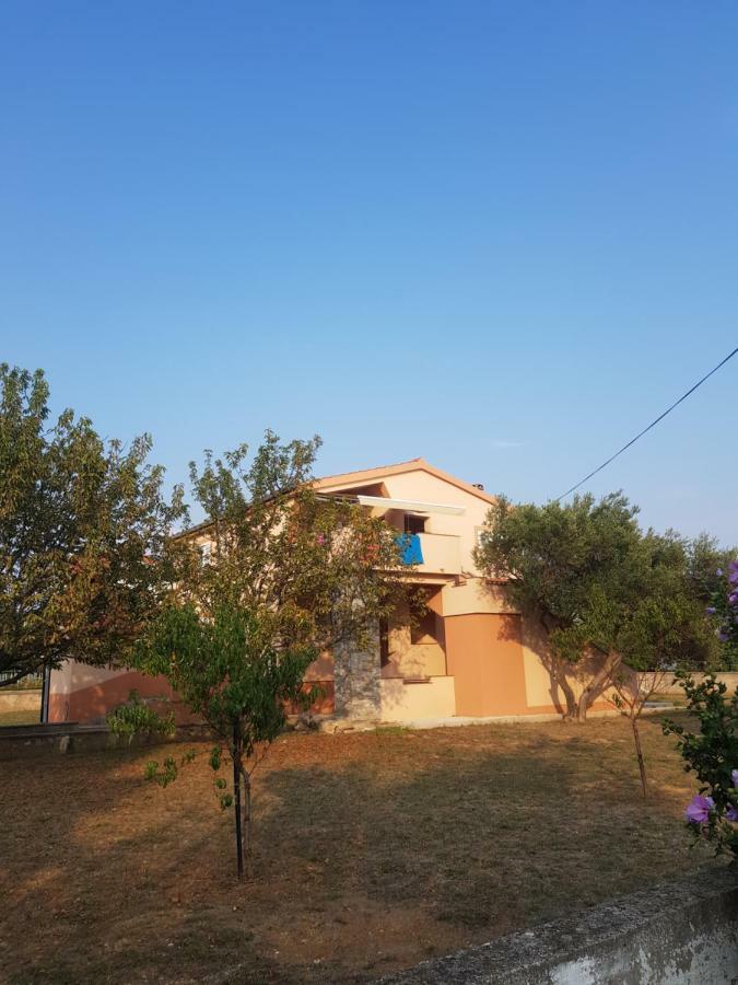 Leonardo Apartma